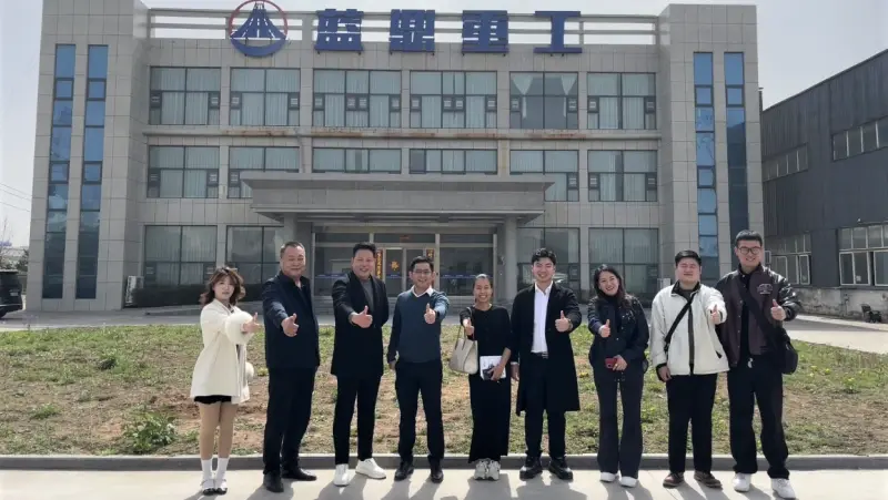 Partnership with a Leading Vietnamese Enterprise: Delegation from Vietnam’s Hoa Sen Group Visits Our Facility