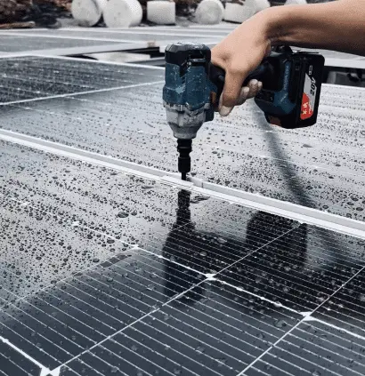Technical support for steel structure photovoltaic installation